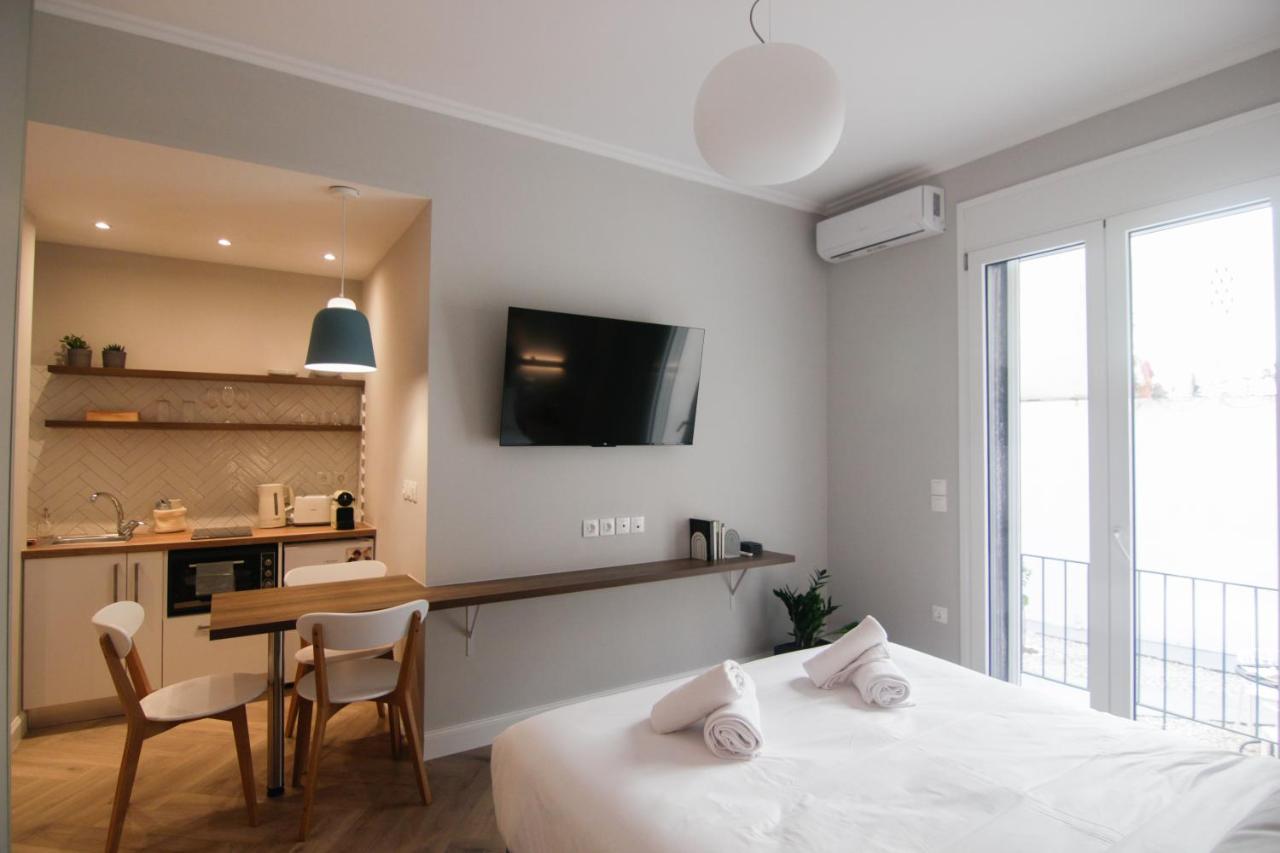 Patio Apartment Near Metro & Acropolis Афіни Екстер'єр фото